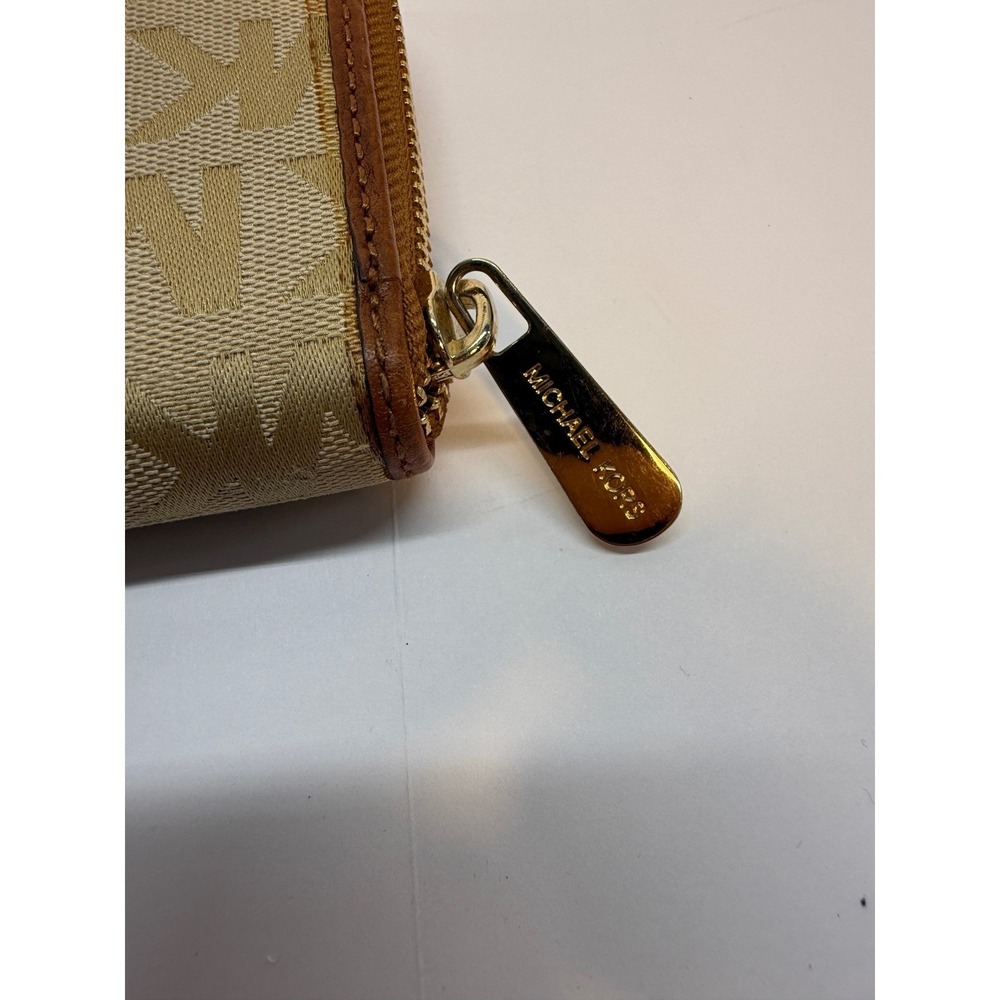 Michael Kors MK Signature Zip Around Continental Wallet Tan Beige Gold Tone Logo - Picture 11 of 11
